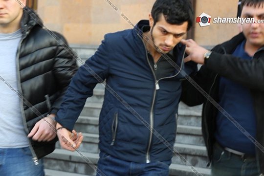 «Ճվճվ Արոյի» որդուն մեղադրանք է առաջադրվել ոստիկանների մահվան և փախուստի դիմելու համար