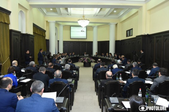 Հայաստանի գեղարվեստի պետական ակադեմիայի և Վ. Բրյուսովի անվան համալսարանի ռեկտորները հայտնի են