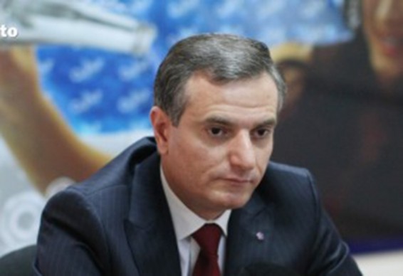 Մոսկվայի ձեռքով ապտակ է հասցվում Ադրբեջանին. Արտակ Զաքարյանը Զախարովայի հայտարարության մասին