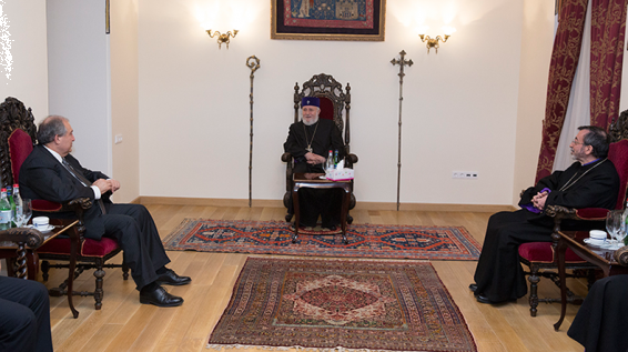 Кандидат в президенты Армении Армен Саркисян встретился с Католикосом Гарегином II