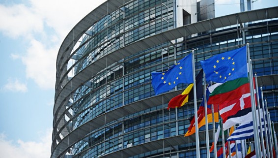 Европарламент упразднил 46 депутатских мандатов после Brexit