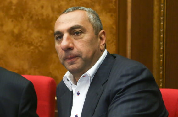 Ճիշտ է ասել Արմեն Սարգսյանը, էս երկրում որևիցե մարդ որ կարողանա հինգ, տասը աշխատատեղ բացի, ինչո՞ւ չանի. Սամվել Ալեքսանյան