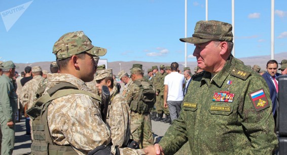 Командующий войсками ЮВО прибыл в Армению