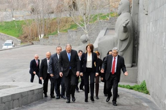 Բուլղարիայի նախագահն այցելեց Մատենադարան