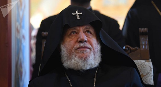 Эчмиадзин призвал признать недееспособным константинопольского патриарха Месропа