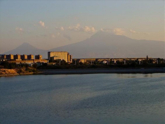 Երեւանյան լճում նկատվել է տղամարդու դի