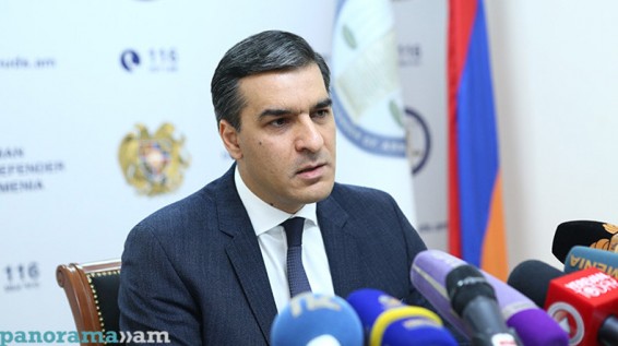 Омбудсмен Армении: Заседания Совета старейшин Еревана не могут проводиться за закрытыми дверями, это неприемлемо