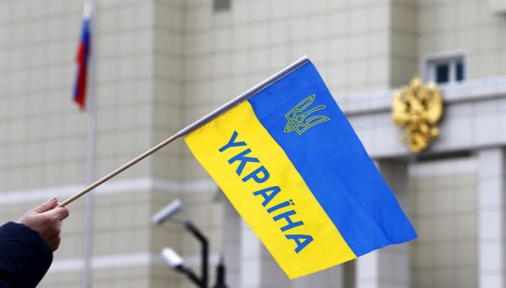 Украина прекратила экономическое сотрудничество с Россией