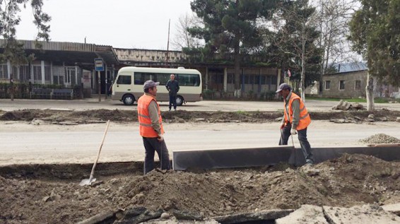 Тигран Абрамян: В городе Мартакерт в Арцахе проводятся активные работы по благоустройству дорог