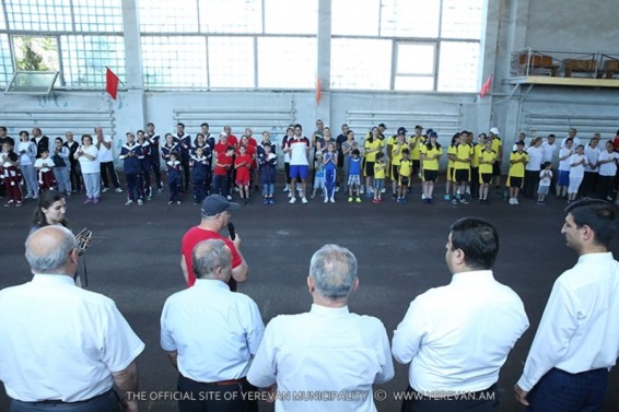 Մեկնարկել է ՀՀ նախագահի մրցանակի համար անցկացվող «Լավագույն մարզական ընտանիք» հանրապետական մրցույթի երևանյան փուլը