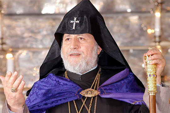 Թող Սուրբ Աստվածածնի բարեխոսությամբ ընտանիքի և հայրենիքի հանդեպ ձեր սիրով հասակ առնեն մեր ժողովրդի զավակները. Գարեգին Բ