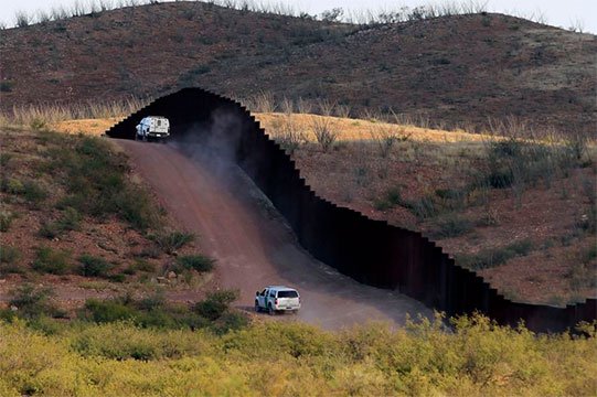 ԱՄՆ-ում Ազգային գվարդիայի 4 հազար զինծառայողների Մեքսիկայի հետ սահման կուղարկեն