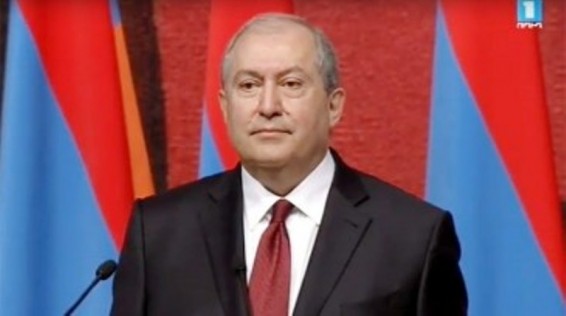 Արմեն Սարգսյանը երդմամբ ստանձնեց ՀՀ նախագահի պաշտոնը