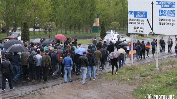 Протестное шествие Н.Пашиняна: участники акции «Мой шаг» уже в Ереване