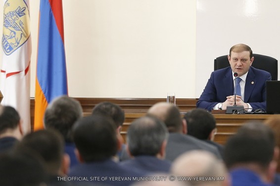 Հանձնարարվել է կազմել և ներկայացնել «Երևանյան ամառ» եռամսյա միջոցառումների ծրագիրն ու ժամանակացույցը