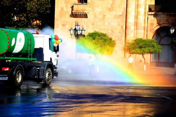 Photo. Ջրային տոնախմբություն՝ ամբողջ Երևանում
