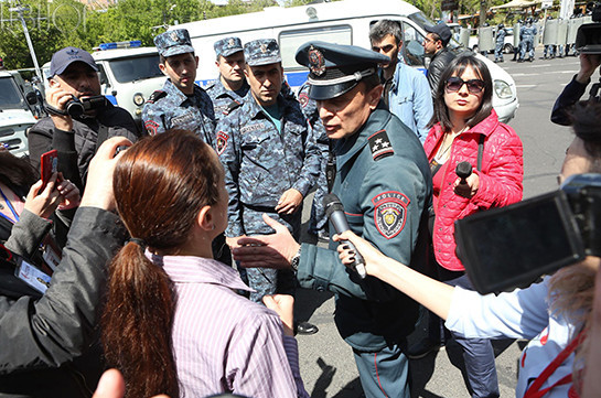 Ցուցարարներին բերման ենթարկելու իրավունք ունենք. Օսիպյանը կոչ արեց Լենա Նազարյանին ավելի լավ ընթերցել օրենքը