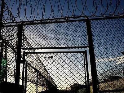 «Նուբարաշեն» ՔԿՀ-ում կալանավորին փորձել է արգելված իր փոխանցել