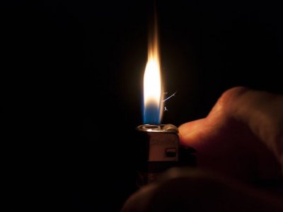 Ամերիկացին փորձել է այրել ընկերուհուն