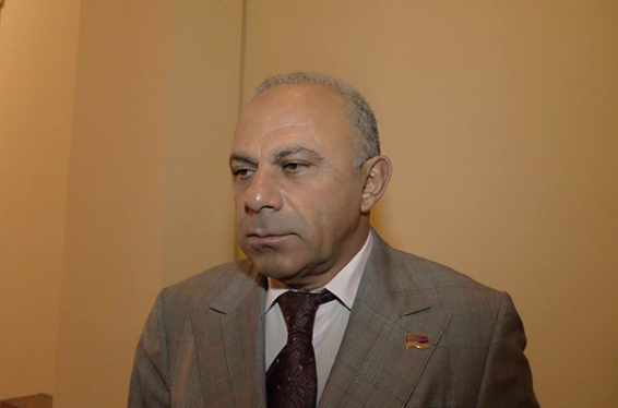 ՀՀԿ-ը հակված է երկխոսություն սկսել, բայց օդանավակայանը փակելով խնդիրը չի լուծվի. Ալիկ Սարգսյան