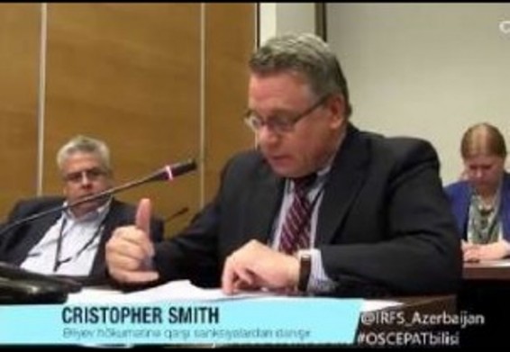 Բաքվի նկատմամբ պատժամիջոցներ կիրառելու սպառնալիքն ուժի մեջ է մնում. Քրիս Սմիթ