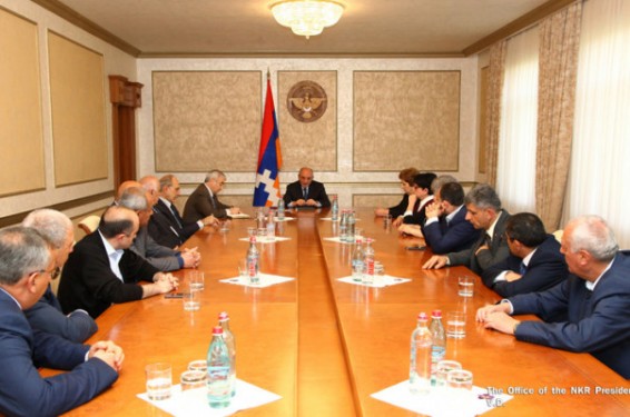 Բակո Սահակյանը հանդիպում է ունեցել Արցախի ԱԺ խմբակցությունների ղեկավարների և մշտական հանձնաժողովների նախագահների հետ