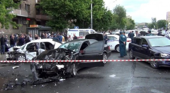 Պատահարներ Ողբերգական վթար Երևանում
