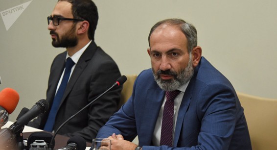 Пашинян назначил вице-премьером Армении пресс-секретаря своей партии