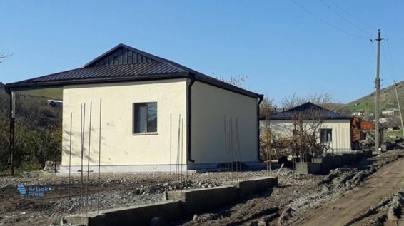 Արցախում բարեգործական ծրագրերով մեկնարկած շինարարական աշխատանքներն ընթացքի մեջ են