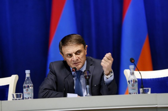 Երթերն ու ցույցերը քաղաքացիների, քաղաքացու իրավունքի դրսևորում է, բայց ճիշտ կլինի, որ դա իրականացվի օրենքի սահմաններում. Վալերիյ Օսիպյան