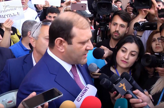 Ուզում եմ բոլորին վստահեցնել, որ այգում սրճարանային կառույցներ չեն լինելու.  Տարոն Մարգարյան