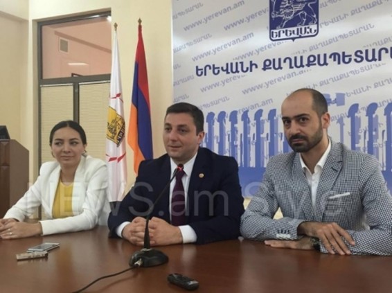 Վազող երիտասարդներ եւ գունափոշիներ. Երեւանում երկրորդ անգամ կկայանա Yerevan Color Run միջոցառումը