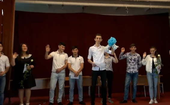 Video. «Գագիկ Ծառուկյան» հիմնադրամը անակնկալներ է մատուցել Կոտայքի մարզի բոլոր շրջանավարտներին
