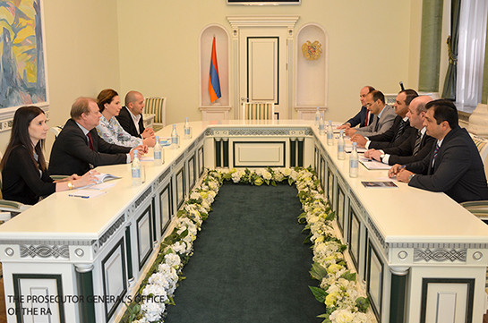 Գլխավոր դատախազն ու ԵԽԽՎ մոնիթորինգային հանձնաժողովի համազեկուցողները քննարկել են Հայաստանում զանգվածային միջոցառումների ժամանակ մարդու իրավունքների պաշտպանությունը