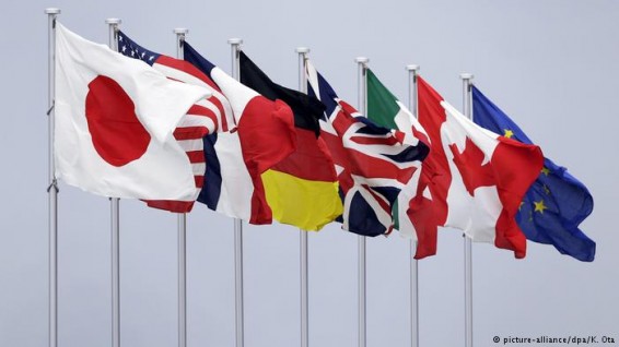Берлин не хочет менять формат G7 из-за разногласий с США