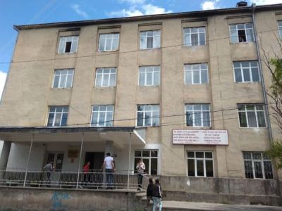 Ախալցիխեի հայկական դպրոցի հայատառ ցուցանակը պատրաստ է, սակայն իրավունք չկա փակցնել