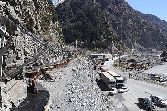 Լարսի ճանապարհը բաց է որոշակի պայմաններով