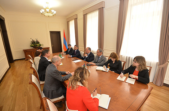 Նախագահ Արմեն Սարգսյանը ՀՀ-ում Ֆրանսիայի դեսպանի հետ քննարկել է Ֆրանկոֆոնիայի գագաթնաժողովի նախապատրաստական աշխատանքներ