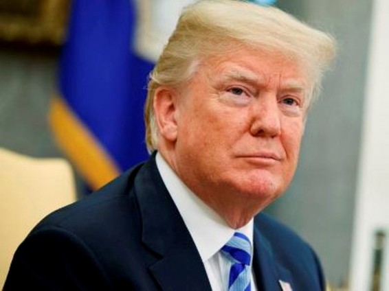Трамп решил ввести пошлины на китайские товары