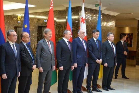 Զոհրաբ Մնացականյանը վերահաստատել է՝ ԼՂ խնդիրը բացառապես խաղաղ ճանապարհով լուծելու հանձնառությունը