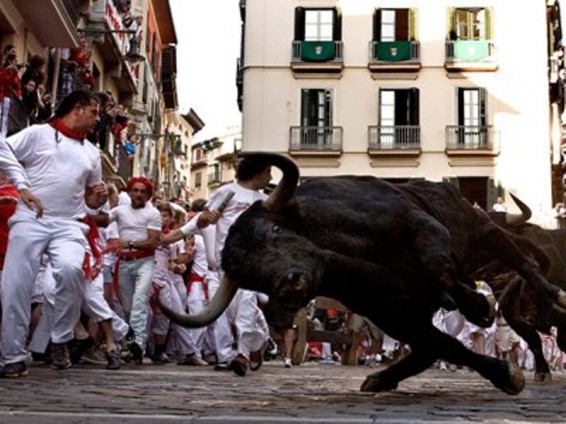 Իսպանիայում ցլերով ավանդական վազքի ժամանակ 4 մարդ է տուժել