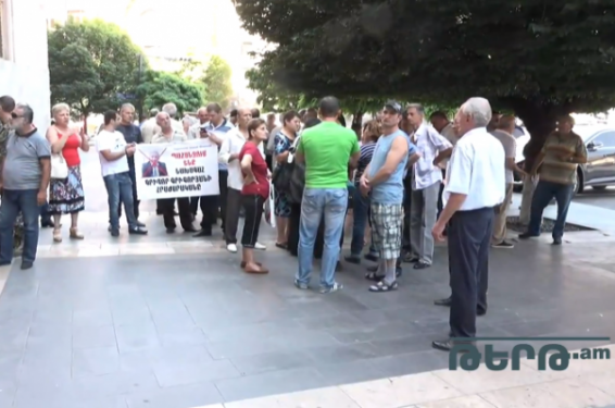 Ուղիղ միացում կառավարության շենքից