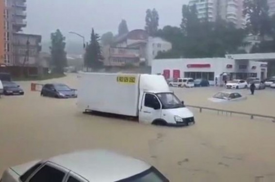 Сочи затопило накануне матча Россия- Хорватия