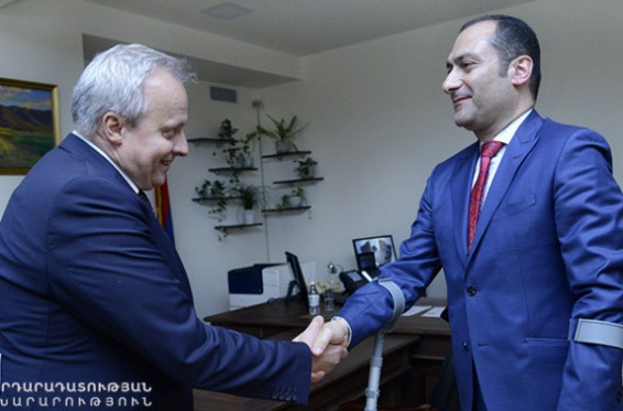 Արդարադատության նախարարն ու ՌԴ դեսպանը քննարկել են դատաիրավական ոլորտում հարաբերությունները խորացնելու վերաբերյալ մի շարք հարցեր