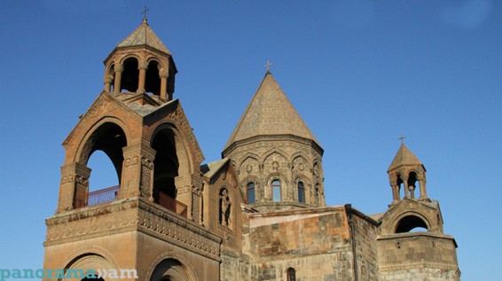 Ս. Թադեոս առաքյալի և Ս. Սանդուխտ կույսի հիշատակության օրն է