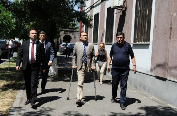 Նախապատրաստվում են նյութեր քրգործ հարուցելու համար. Ա. Զեյնալյանը՝ Արշակունյաց 23 շենքի փլուզման մասին