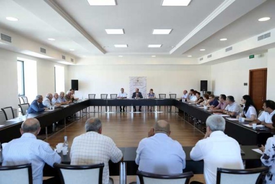 Արայիկ Հարությունյան. «Նախարարին կից հասարակական խորհուրդը պետք է իրական դերակատարություն ունենա»
