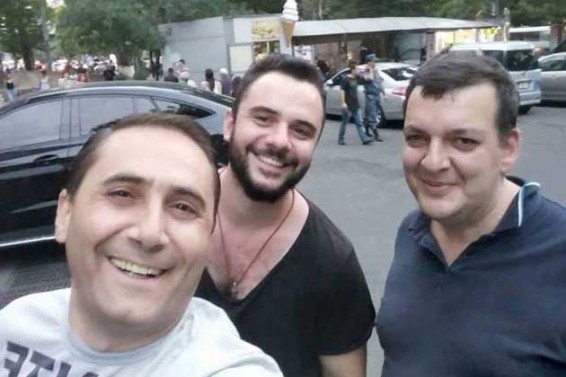 Посетивший Азербайджан белорусский блогер Владислав Мосесов находится в Армении