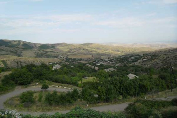 Ադրբեջանական զինուժը կրակ է բացել Բարեկամավանի վրա