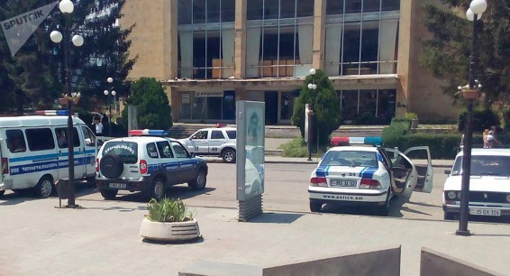 В разборки экологов и вырубщиков вмешалась полиция